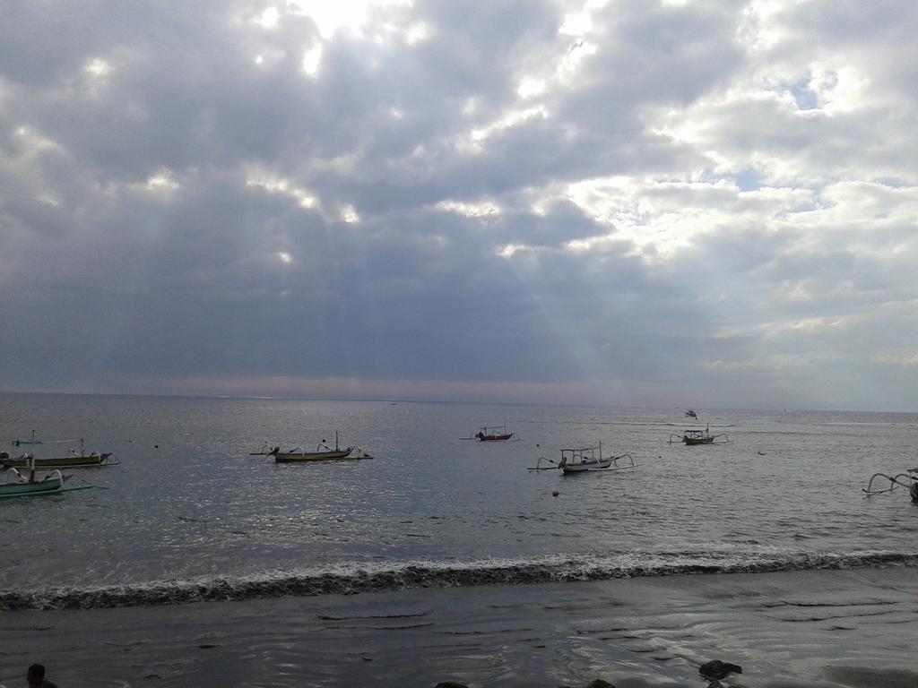 Villa Ngetis Sanur Eksteriør bilde